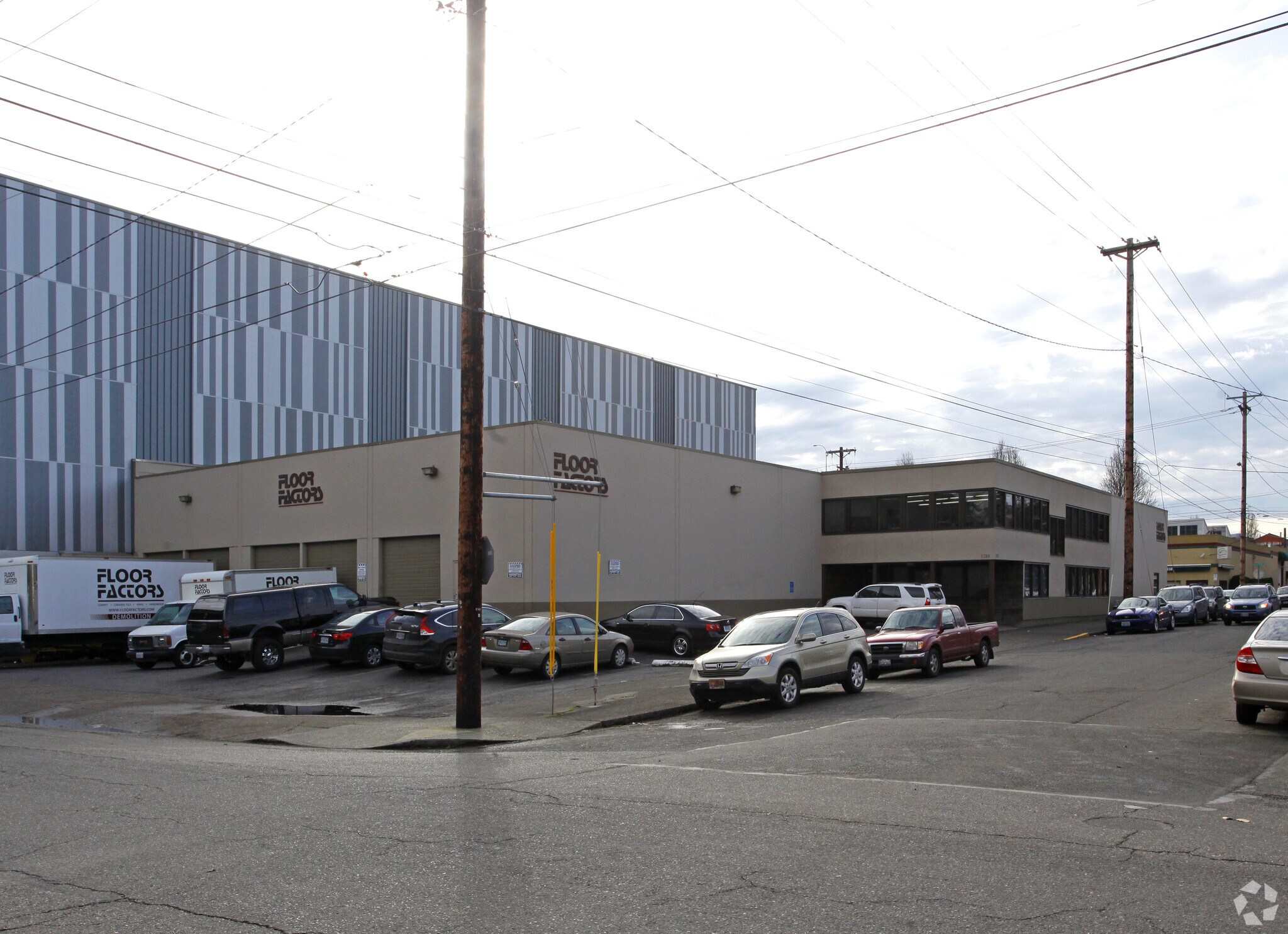 1320 NW 17th Ave, Portland, OR for sale Primary Photo- Image 1 of 1