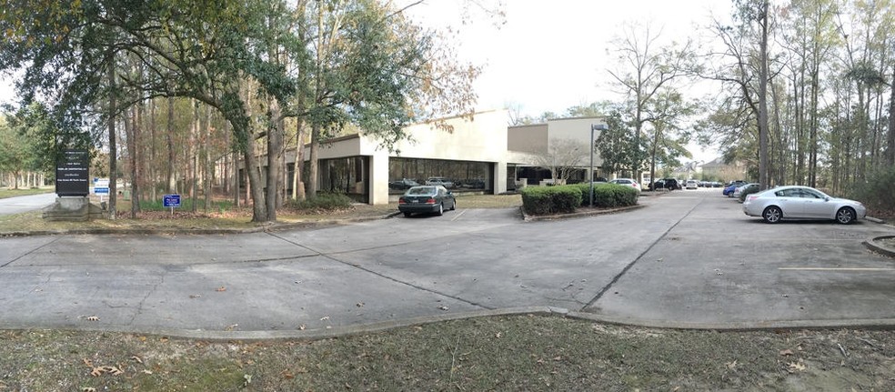 200 Greenleaves Blvd, Mandeville, LA for lease - Building Photo - Image 3 of 13