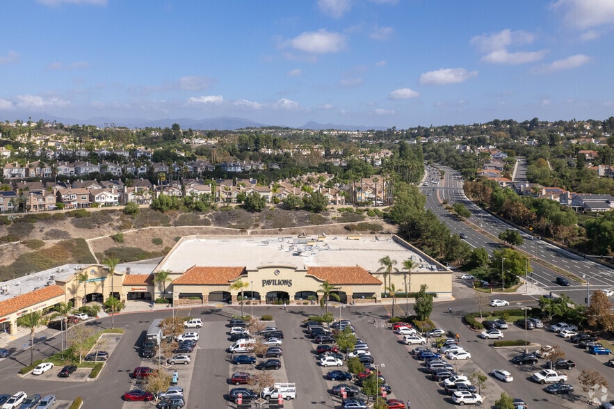26006 Marguerite Pky, Mission Viejo, CA for sale - Building Photo - Image 2 of 13