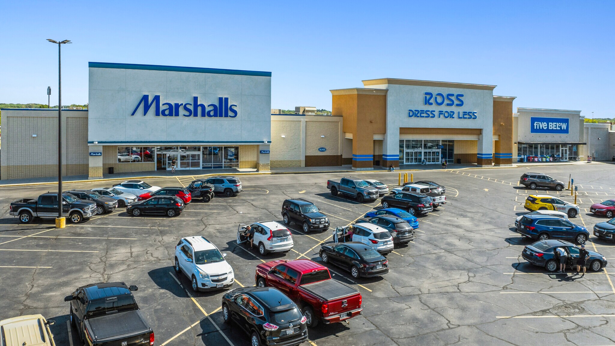 1645 N Spring St, Beaver Dam, WI for sale Building Photo- Image 1 of 10