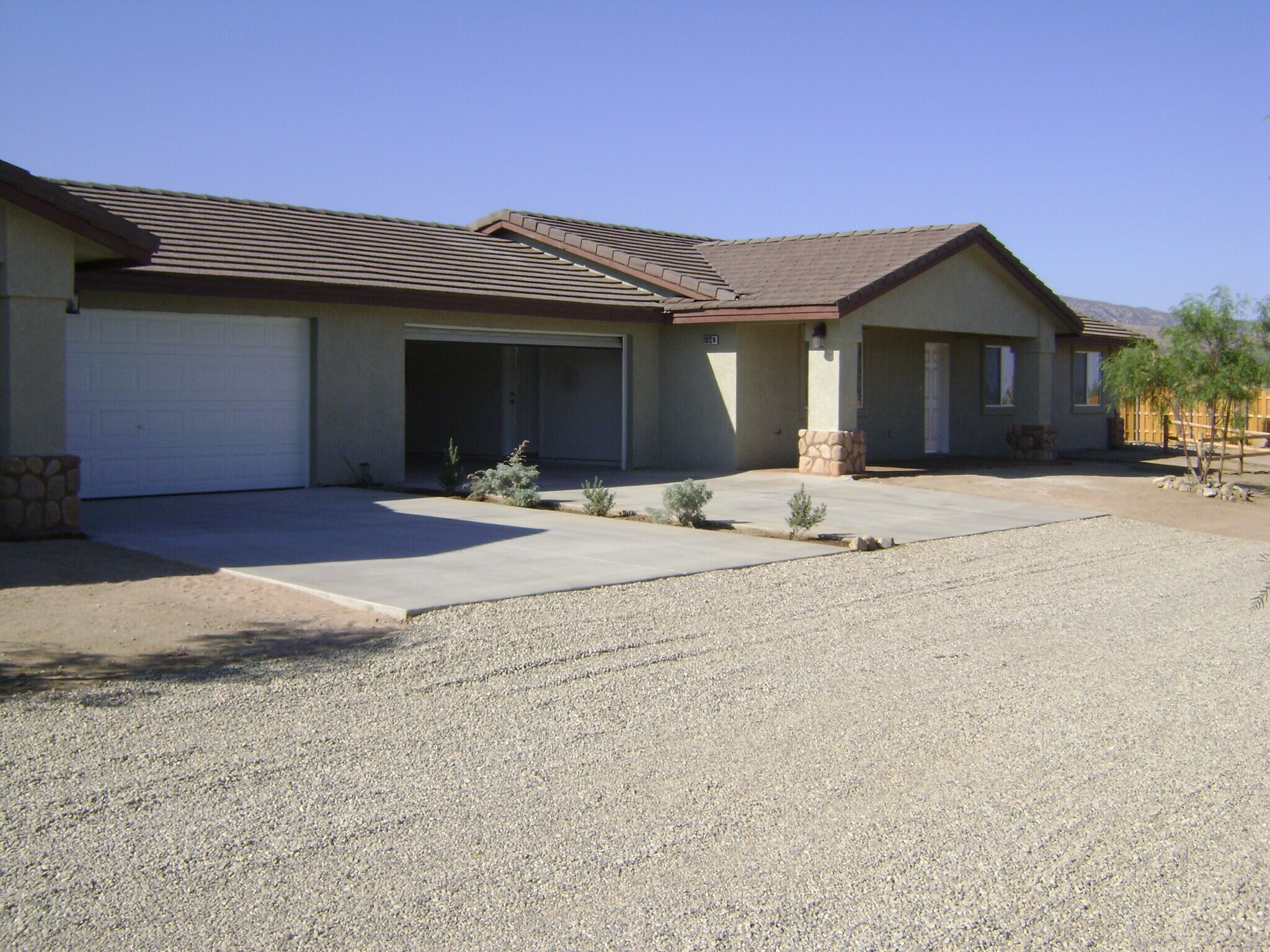 11612 Oasis Rd, Pinon Hills, CA for sale Primary Photo- Image 1 of 1