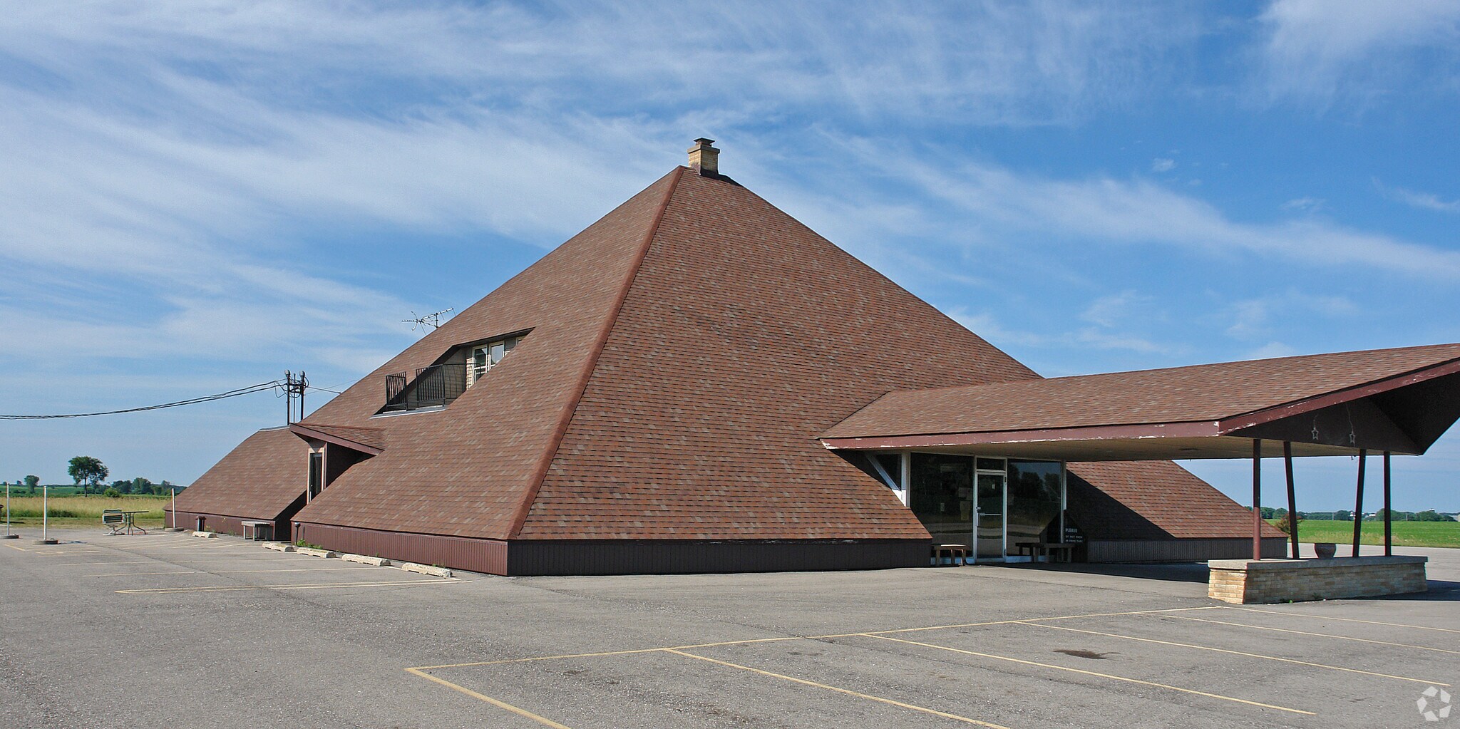 W6711 State Rd 33, Juneau, WI for sale Primary Photo- Image 1 of 1