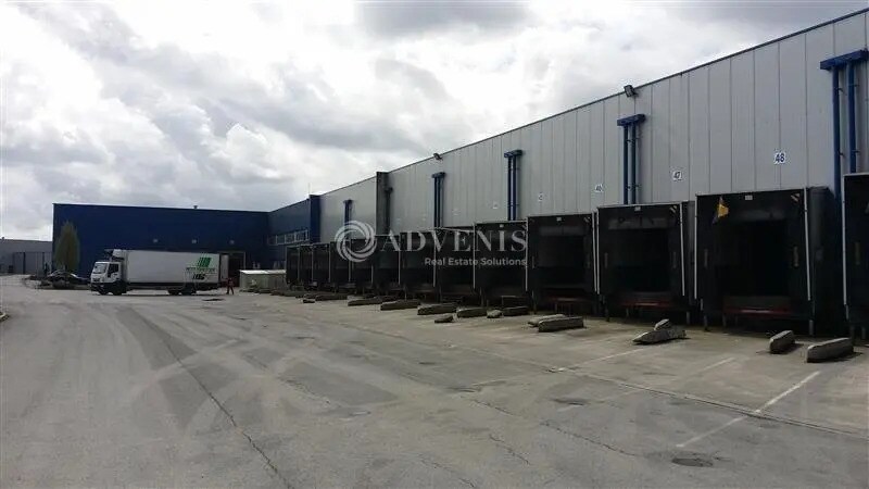 Industrial in Libercourt for lease - Building Photo - Image 3 of 3