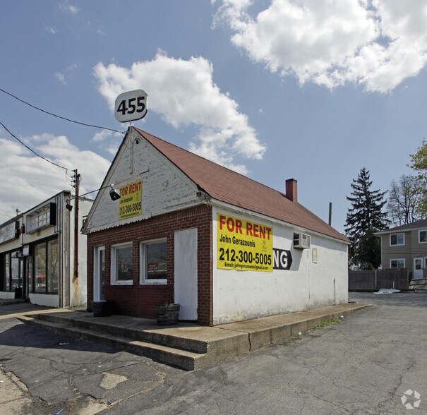 455 Hempstead Tpke, West Hempstead, NY for sale - Primary Photo - Image 1 of 1