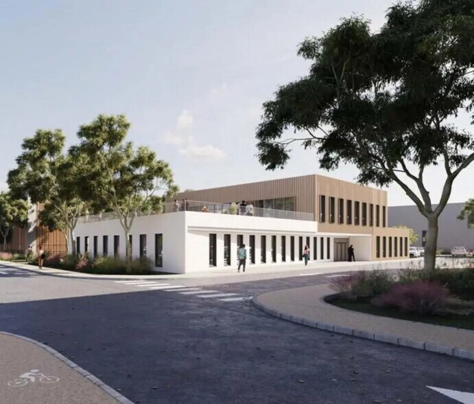 Office in Ézanville for sale - Building Photo - Image 1 of 10