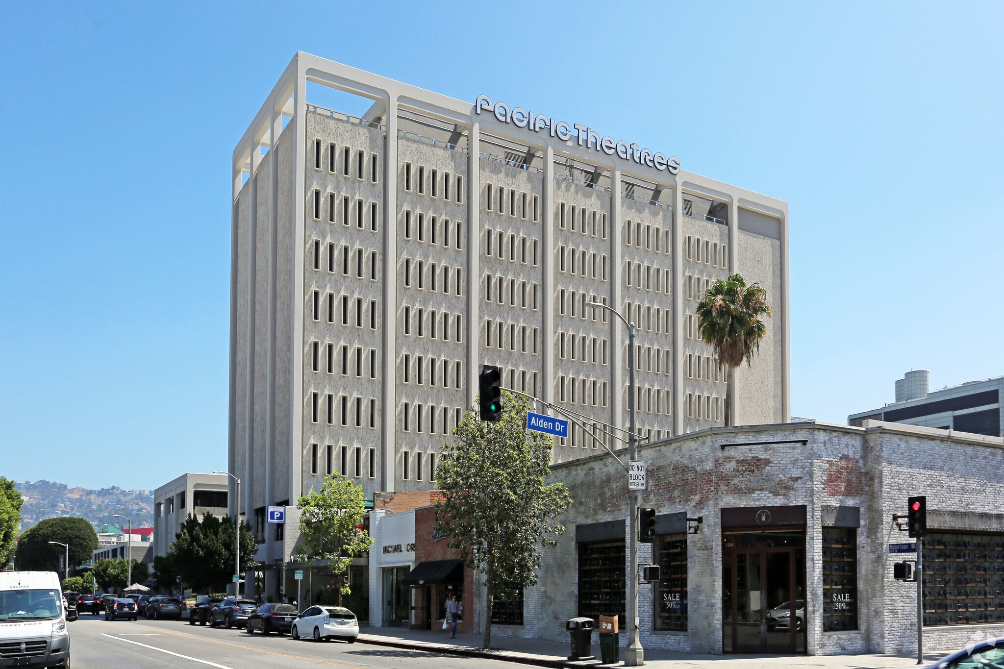 116-120 N Robertson Blvd, West Hollywood, CA 90048 - Retail for Lease
