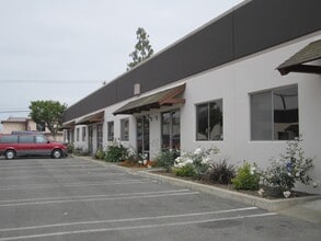 7611 Slater Ave, Huntington Beach, CA for lease Interior Photo- Image 2 of 4