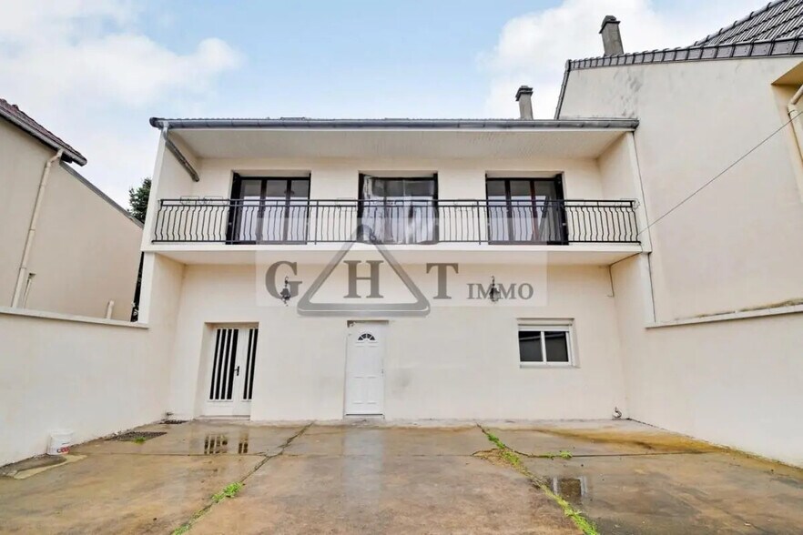 Industrial in Champigny-sur-Marne for sale - Building Photo - Image 2 of 5