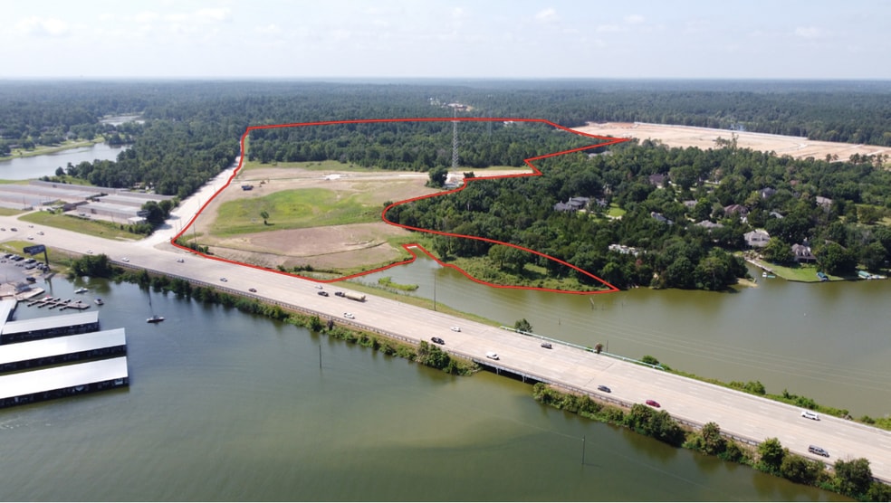 Highway 105 West & S Pine Lake Road, Montgomery, TX 77356 Pine Lake