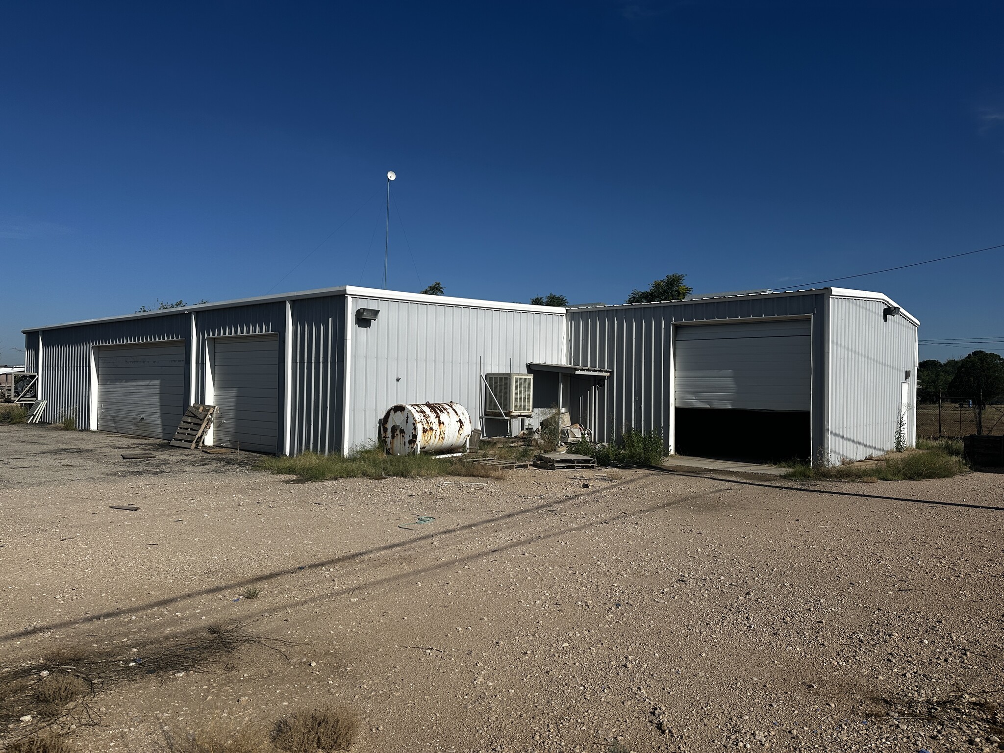 5012 Wright Ave, Odessa, TX for lease Building Photo- Image 1 of 2