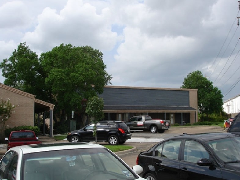 1713 Broadmoor Dr, Bryan, TX for lease - Other - Image 3 of 7