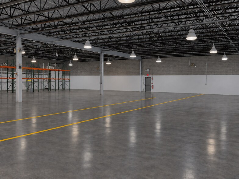 641 Ridge Rd, Chazy, NY for lease - Interior Photo - Image 3 of 5