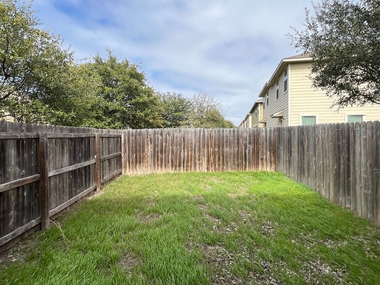 6309 Attucks Ln, San Antonio, TX for sale - Building Photo - Image 3 of 31