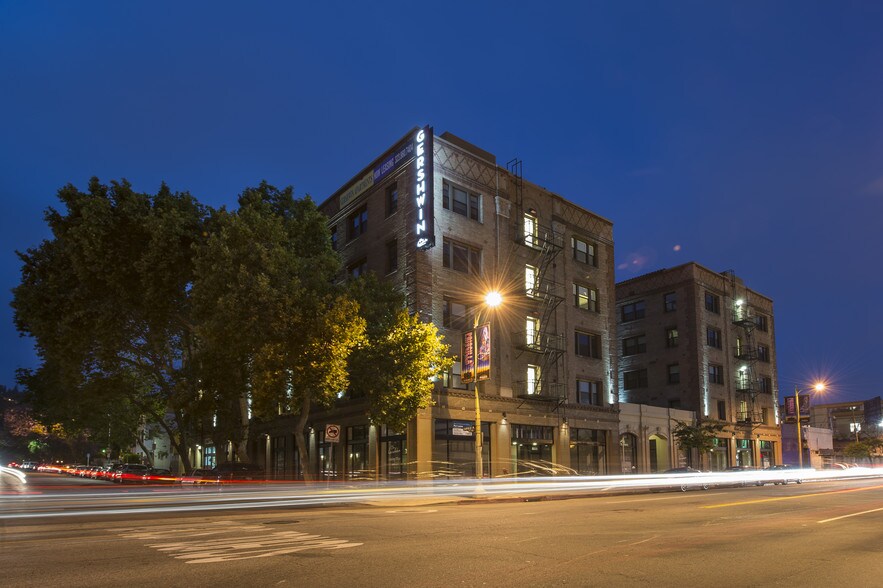 5533 Hollywood Blvd Los Angeles Ca 90028 Apartments Property The Gershwin Apartments