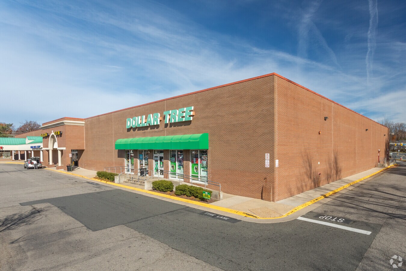 7760 Gunston Plz, Lorton, VA 22079 Gunston Plaza