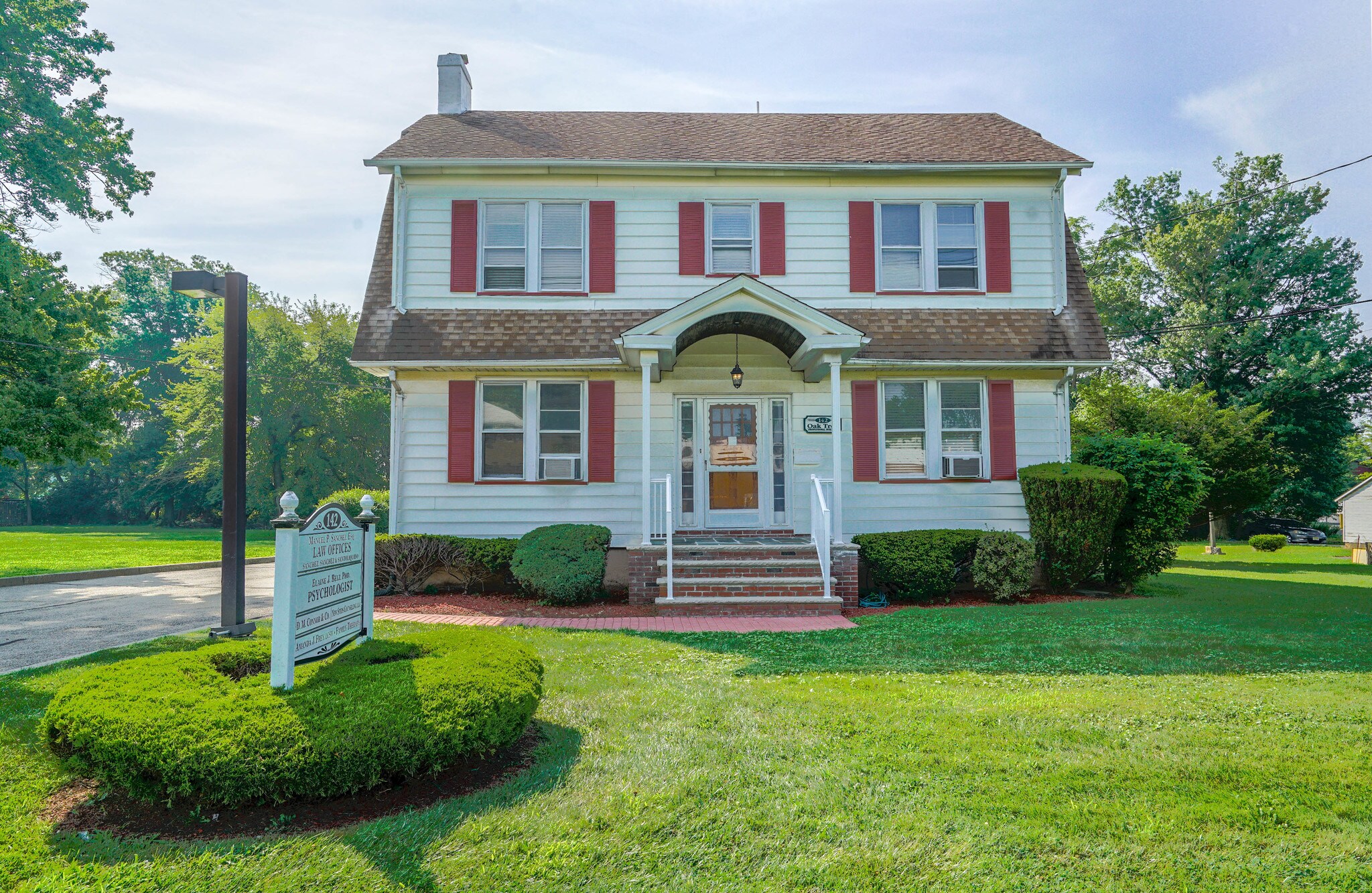 142 Oak Tree Ave, South Plainfield, NJ for sale Building Photo- Image 1 of 1
