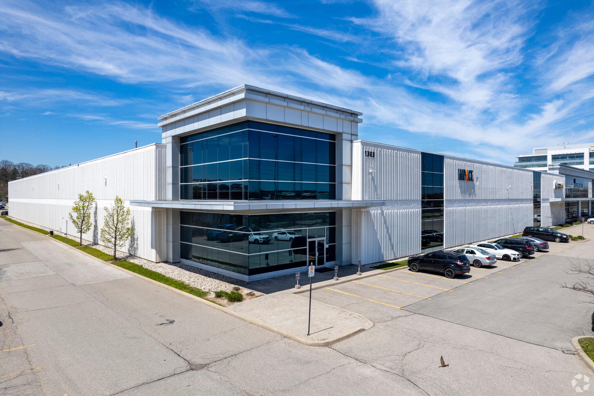 1303 N Service Rd E, Oakville, ON for sale Primary Photo- Image 1 of 1