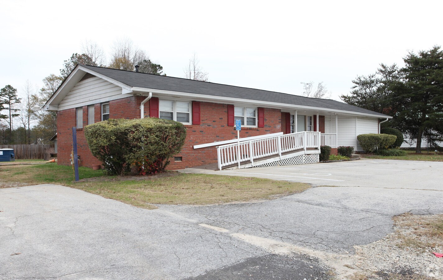 2322 Grayson Hwy, Grayson, GA 30017