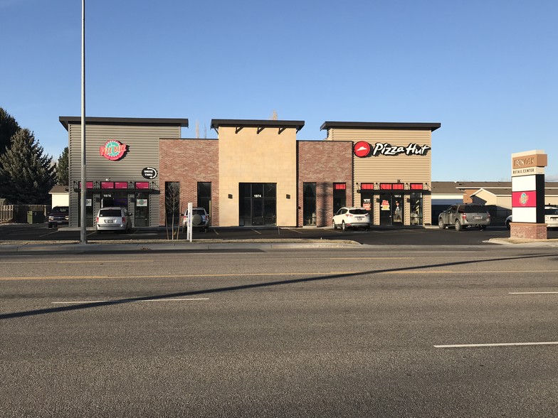 1972-1976 W Broadway St, Idaho Falls, ID for sale - Building Photo - Image 1 of 1