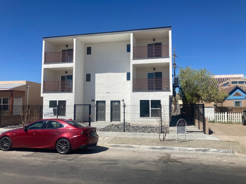 615 Iron Ave SW, Albuquerque, NM for sale - Building Photo - Image 1 of 104
