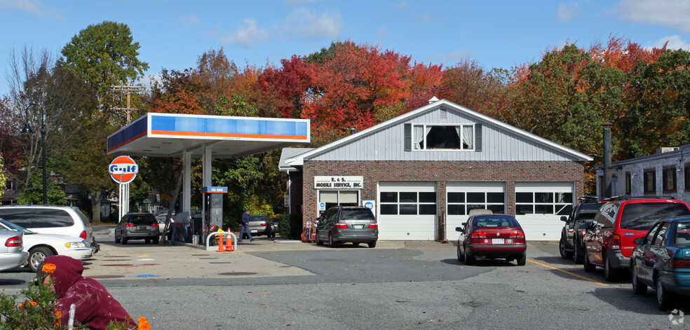 166 Commonwealth Ave, Concord, MA for sale - Primary Photo - Image 1 of 2