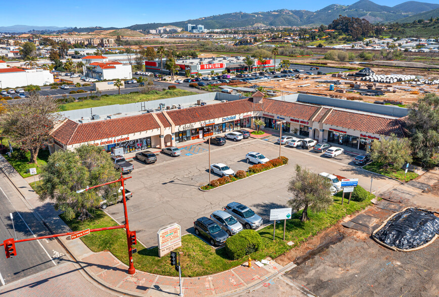 997 W San Marcos Blvd, San Marcos, CA for lease - Building Photo - Image 1 of 5