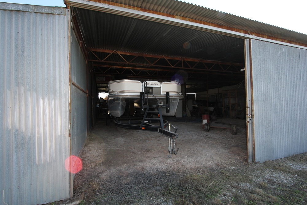 8826 Fm 725, Mcqueeney, TX 78123