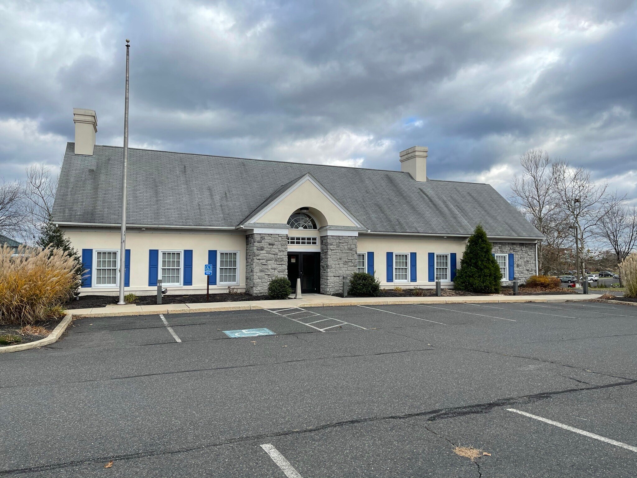 528536 N Lewis Rd, Royersford, PA 19468 OfficeRetail for Lease