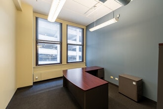 180 N Wabash Ave, Chicago, IL for lease Interior Photo- Image 2 of 7