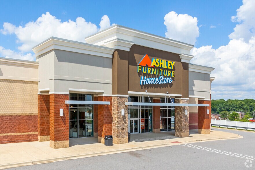 17231771 Ritchie Station Ct, Capitol Heights, MD 20743 Ritchie