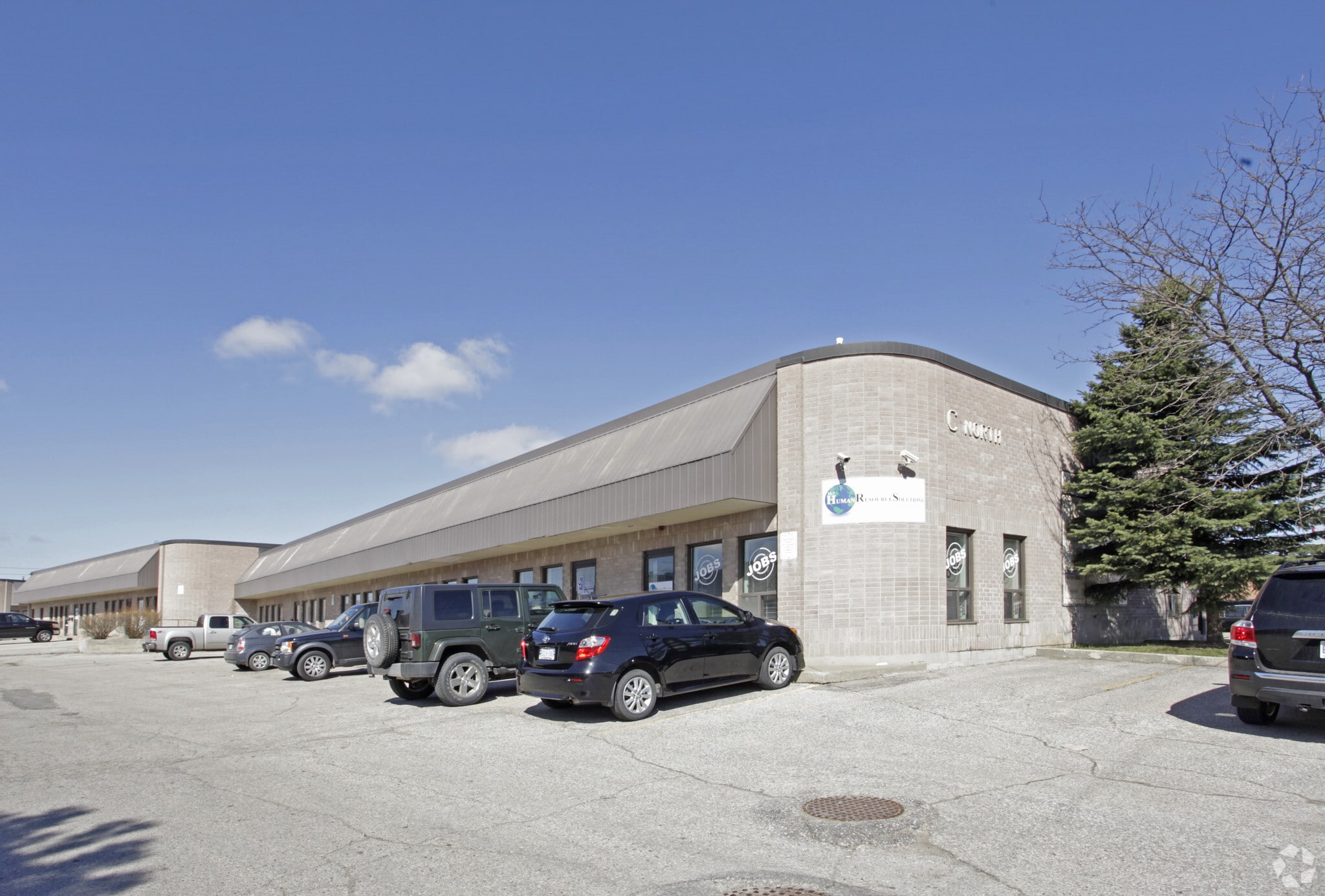 18 Strathearn Ave, Brampton, ON for sale Primary Photo- Image 1 of 1