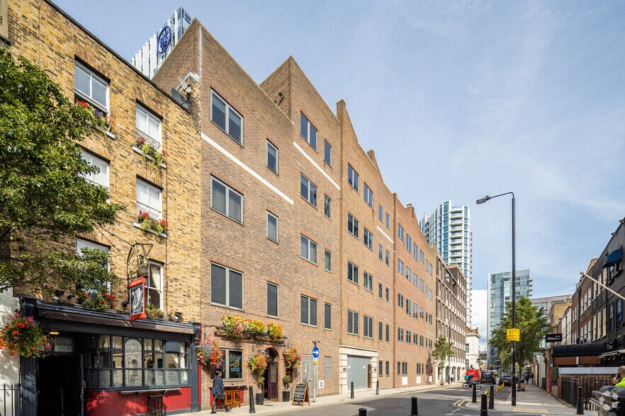 2127 Alie St, London, E1 8DA