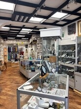 30-34 Main St, Keswick for lease Interior Photo- Image 2 of 4