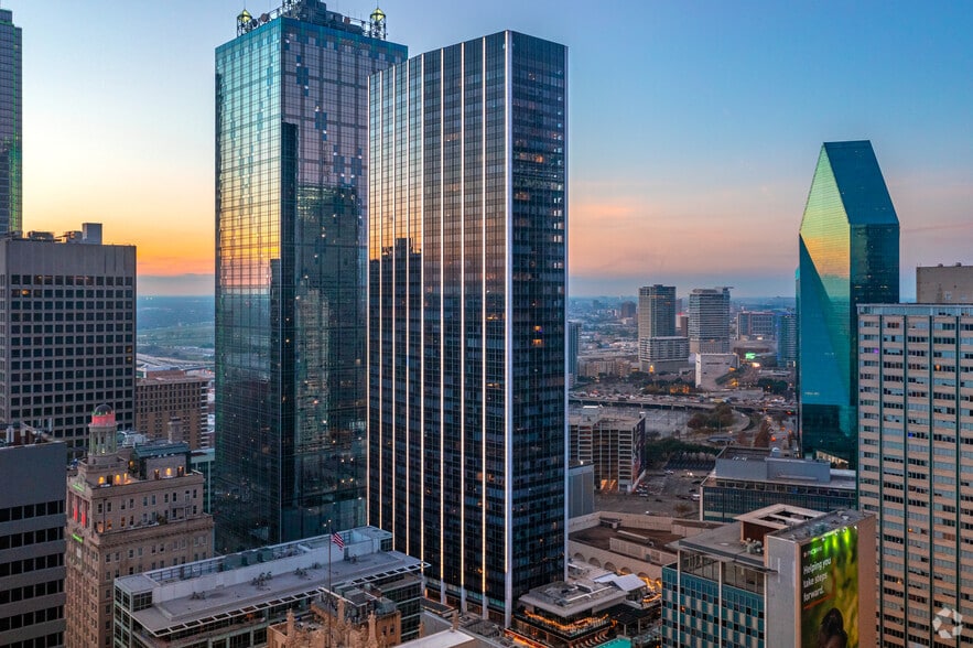1401 Elm St, Dallas, TX 75202 The National