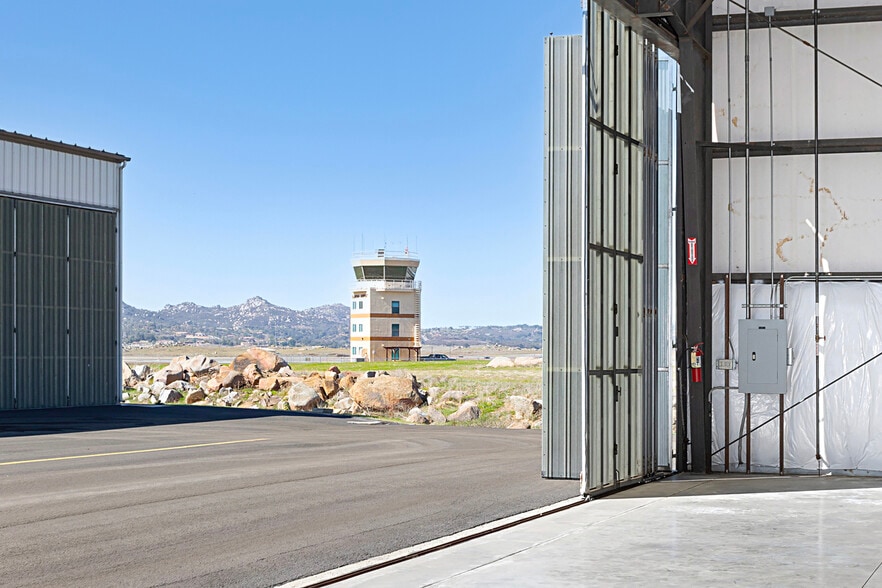 2898 Montecito Rd, Ramona, CA for lease - Building Photo - Image 2 of 14