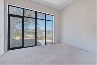 15420 General Williamson Dr, Austin, TX for sale Interior Photo- Image 2 of 3