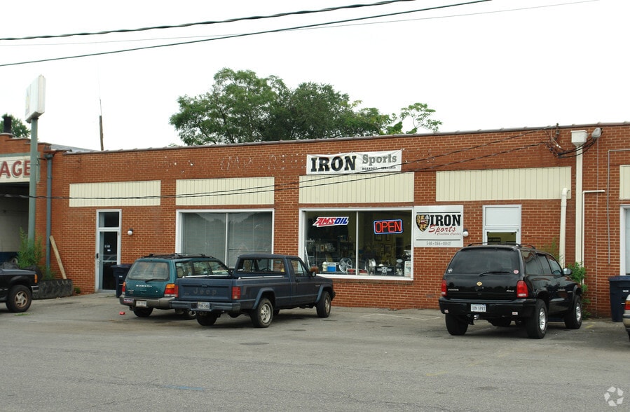 3022 Trinkle Ave NW, Roanoke, VA for sale - Primary Photo - Image 1 of 2