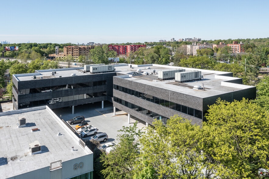 70 Grand Ave, River Edge, NJ for lease - Building Photo - Image 2 of 6