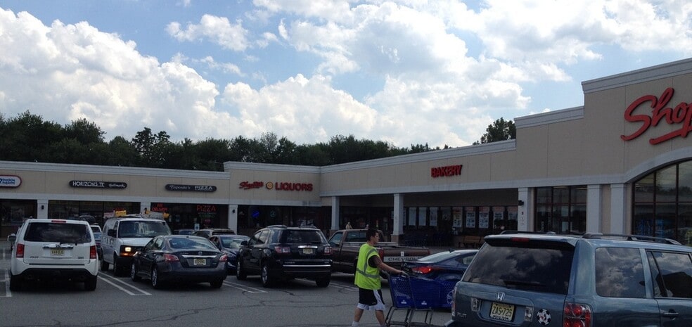 411-495 Old Hook Rd, Emerson, NJ for lease - Building Photo - Image 2 of 9