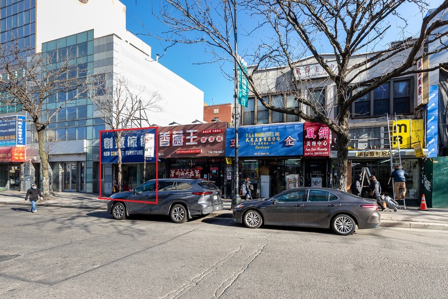 36-33 Main St, Flushing, NY for sale - Primary Photo - Image 1 of 1