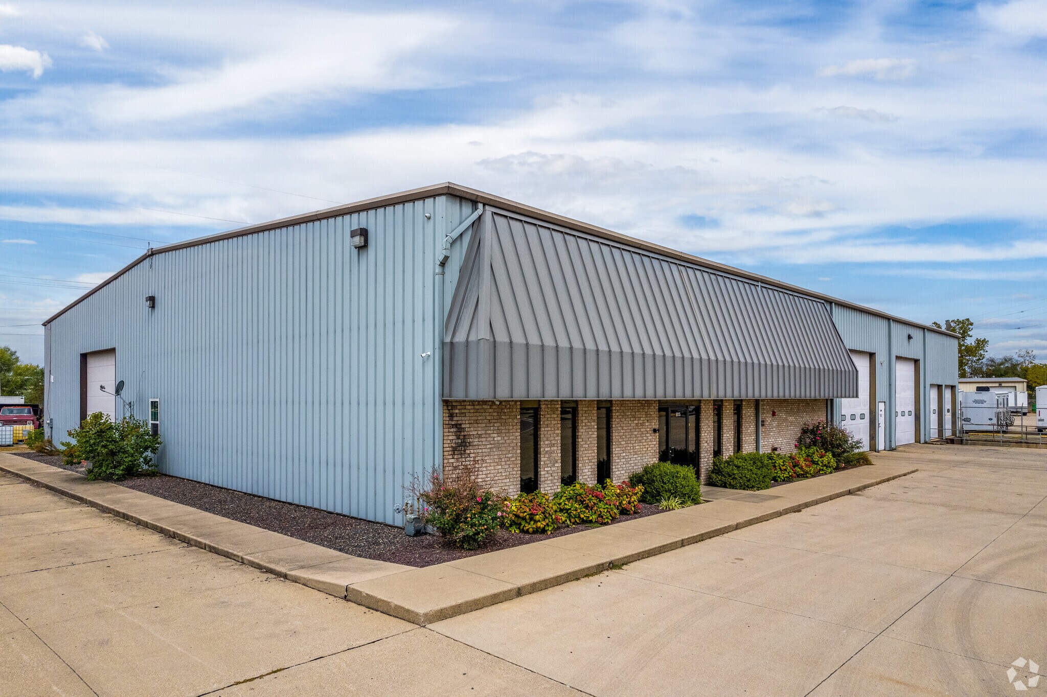 815 S Maple St, Effingham, IL for sale Primary Photo- Image 1 of 1