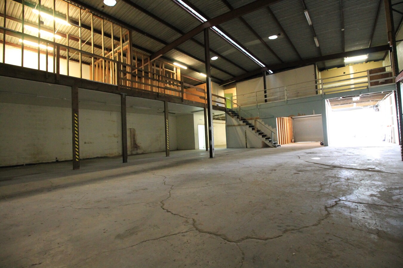 1748 Hoe St, Honolulu, HI 96819