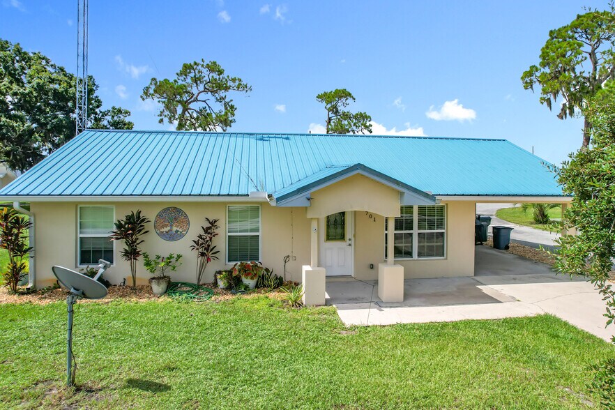 701 Keen Rd, Frostproof, FL for sale - Primary Photo - Image 1 of 1