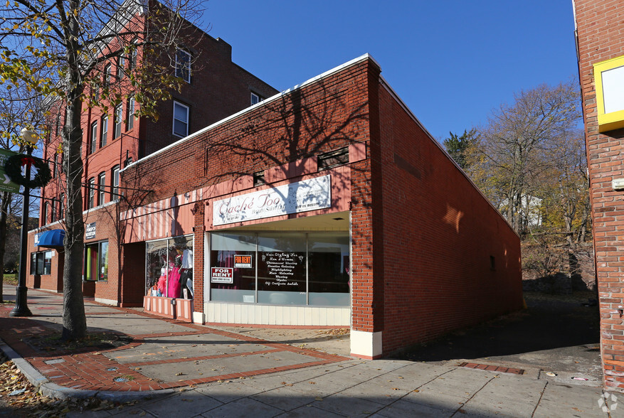 103-105 W Main St, Meriden, CT for sale - Primary Photo - Image 1 of 1