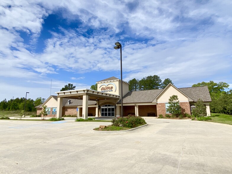 104 Mbl Bank Dr, Minden, LA for lease - Primary Photo - Image 1 of 39