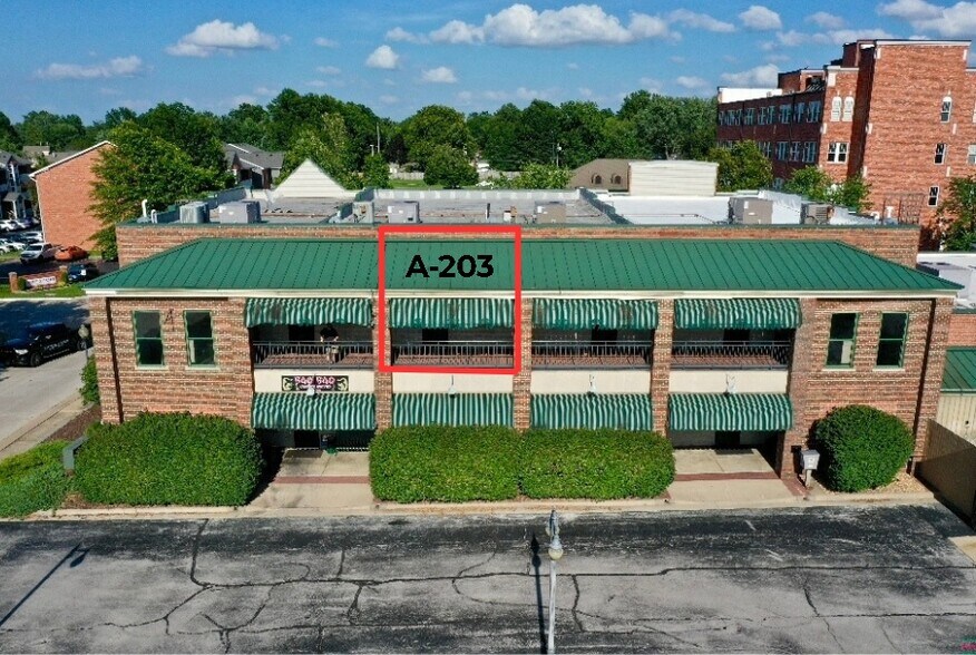 2101 W Chesterfield Blvd, Springfield, MO for sale - Primary Photo - Image 1 of 1