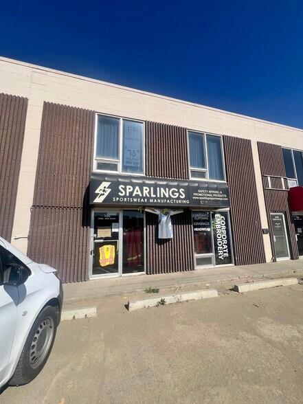 5908 50th St, Leduc, AB for sale - Building Photo - Image 2 of 18