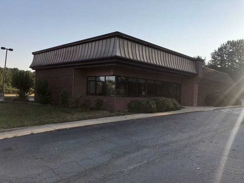 1892 E Main St, Hogansville, GA for sale - Primary Photo - Image 1 of 1