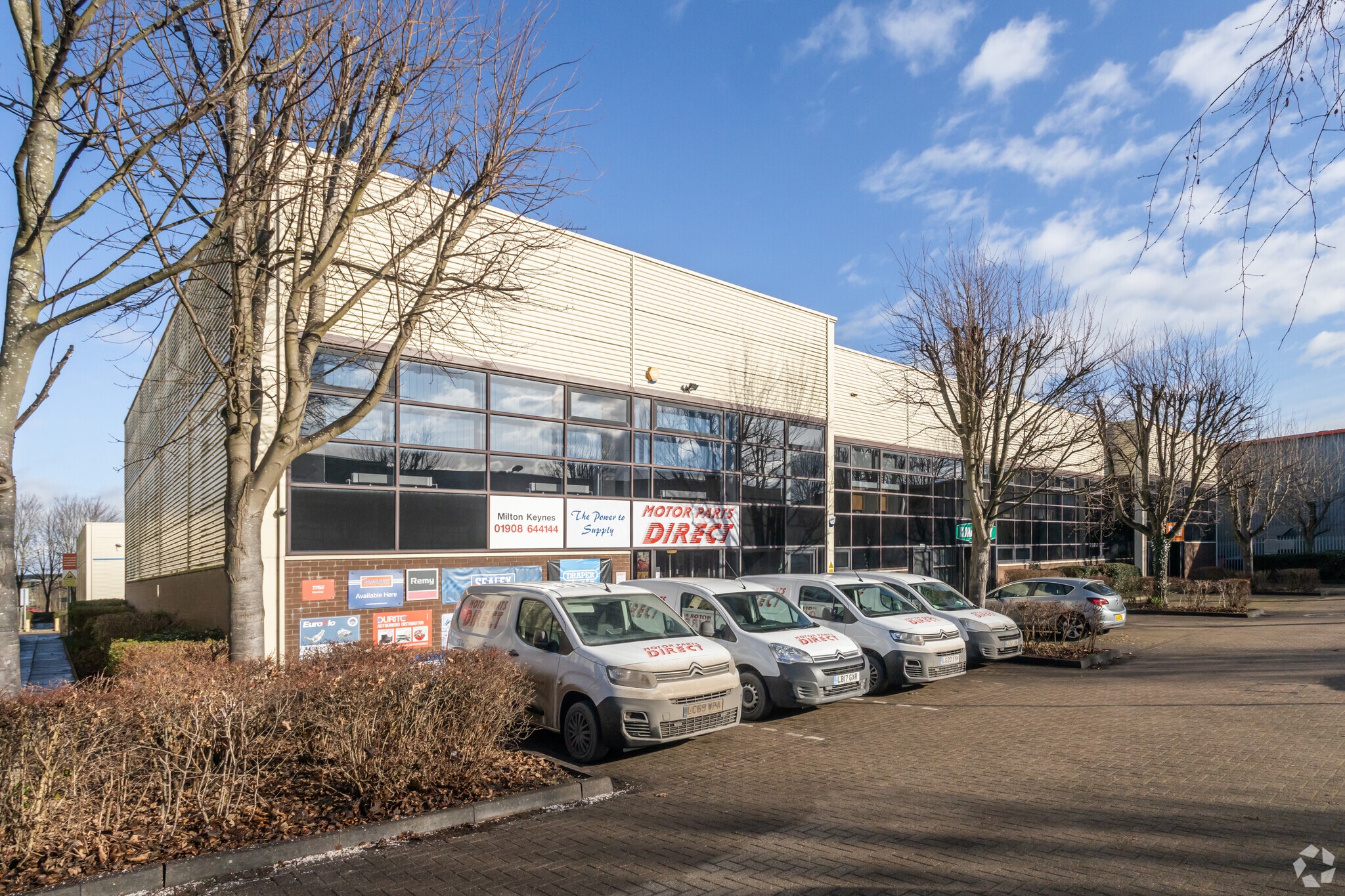 Third Ave, Milton Keynes for lease Primary Photo- Image 1 of 5