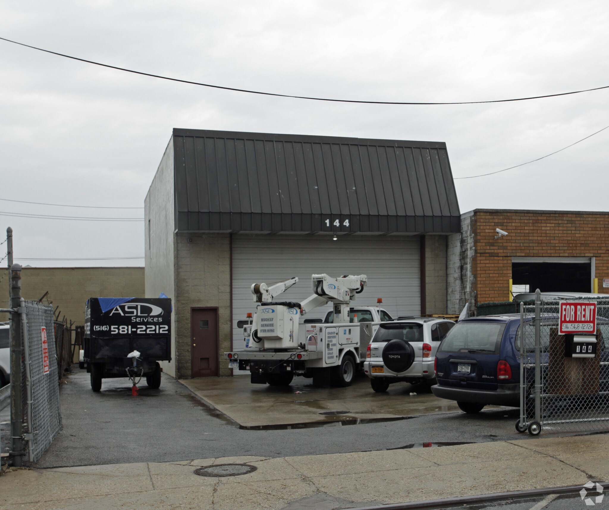 144 Horton Ave, Lynbrook, NY for sale Primary Photo- Image 1 of 1